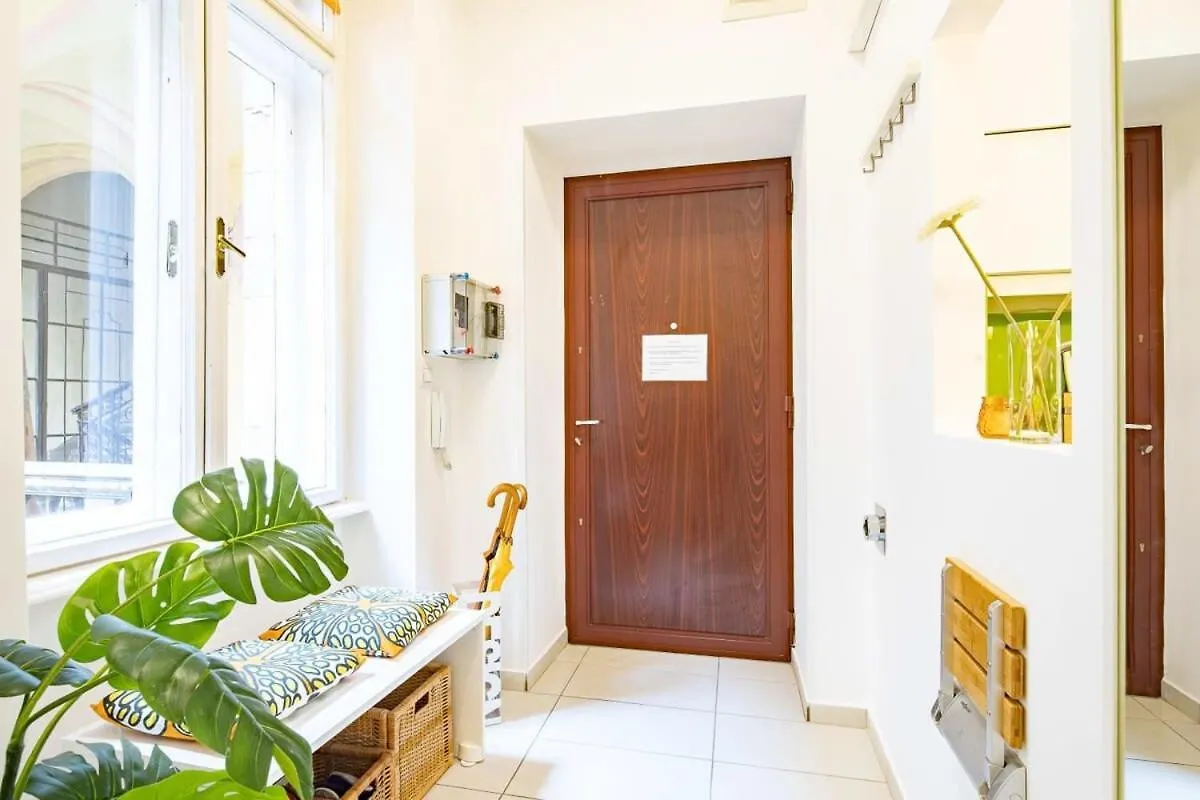 Central - Large - Comfy Budapest Ungheria
